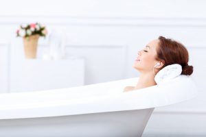 After working out, soothe aching muscles and joints in a soothing bath of essential oils.